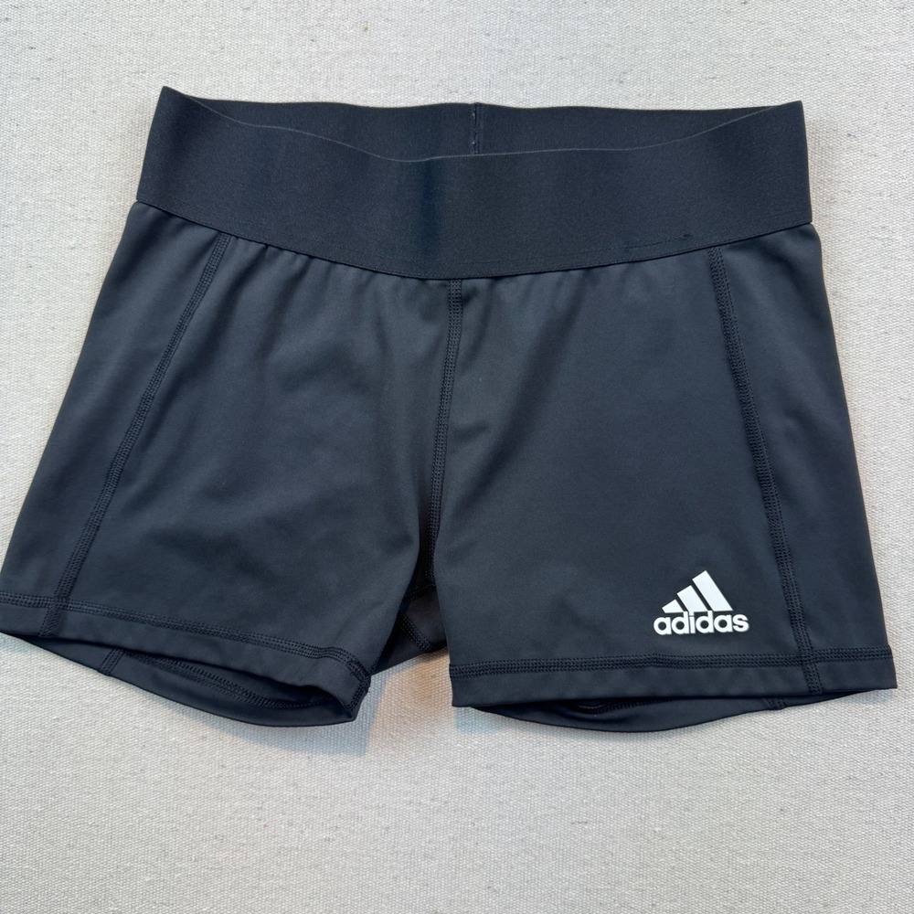 Adidas AEROREADY Womens Volleyball Size Small Shorts Black 3 Inch Inseam